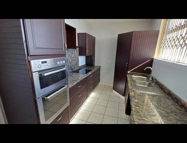 3 BEDROOM APARTMENT FOR SALE IN MORNINGSIDE